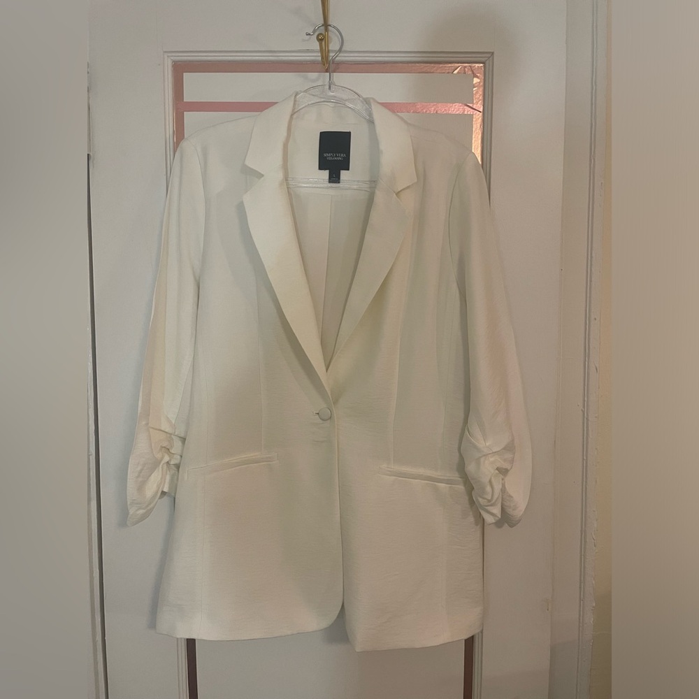 Simply Vera Vera Wang White Blazer